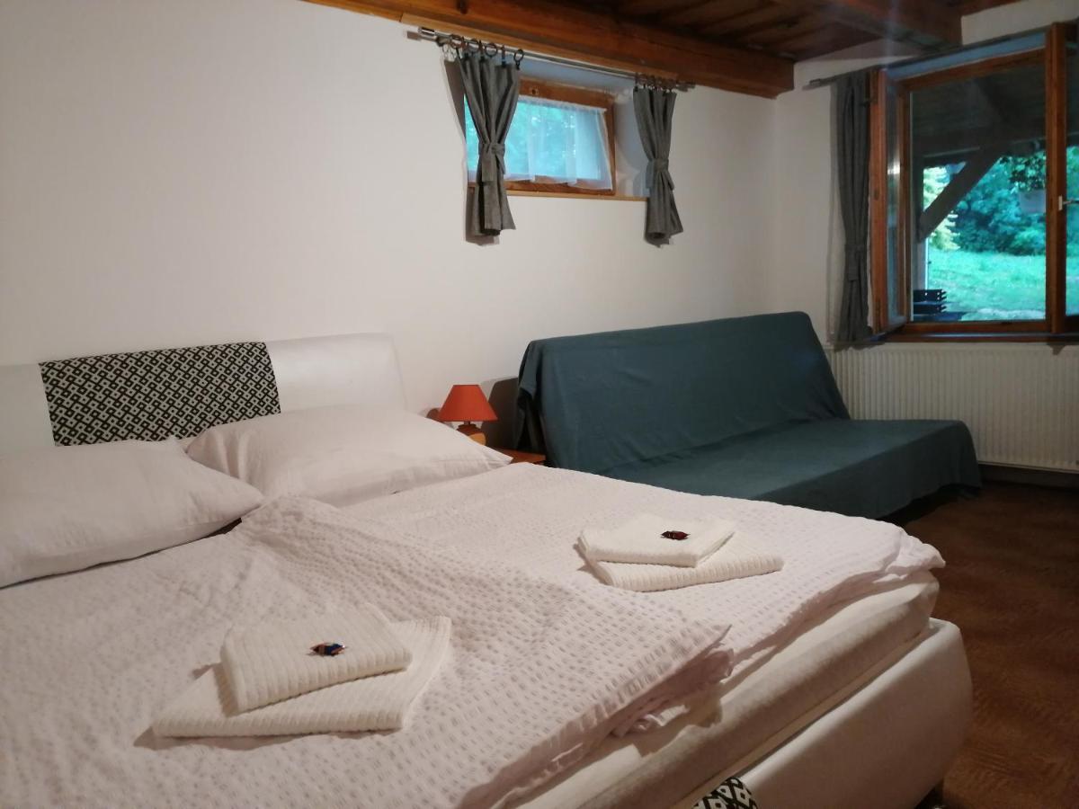 Flora Apartmanok Кехидакустани Экстерьер фото